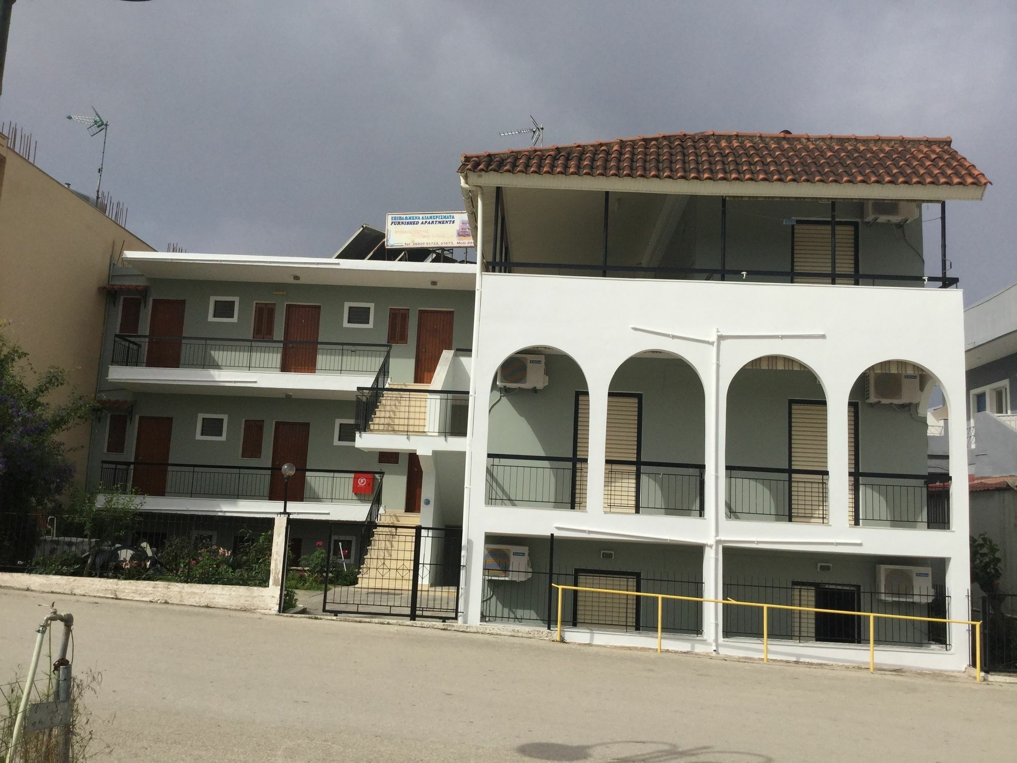 Thomas Apartments Kanali  Exteriér fotografie